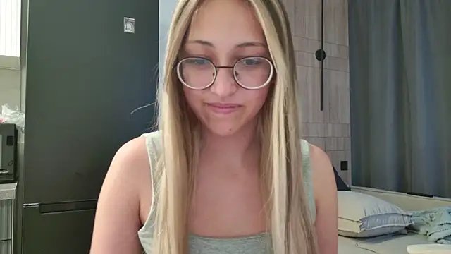 MarrySharps online show from August 8, 11:07 pm