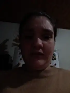 babygirl1306 online show from June 30, 1:06 am