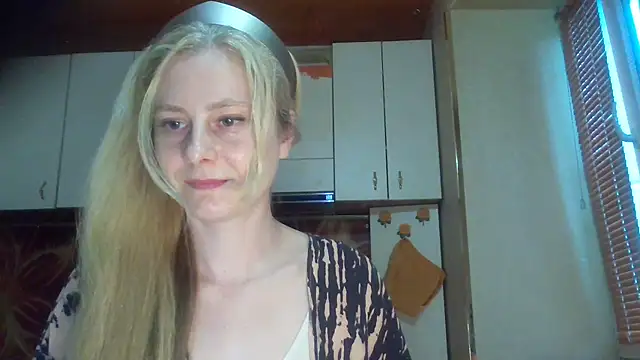 Vexieeka online show from July 11, 7:38 pm
