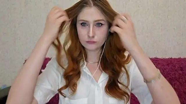 EvaTeaseQueen online show from June 25, 7:07 pm