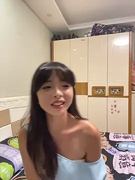 Lisa-mm online show from June 30, 3:24 pm