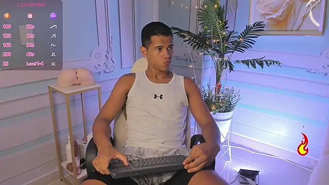Noah sexhotty online show from June 25, 2:33 am