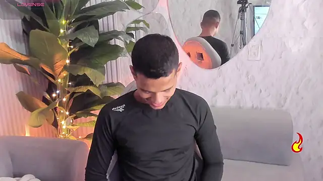 Noah sexhotty online show from July 26, 2:53 am