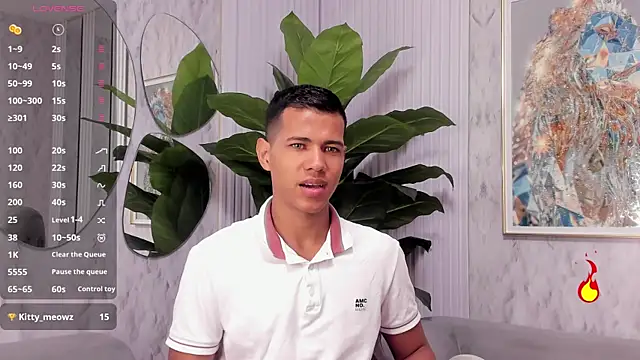Noah sexhotty online show from August 6, 4:14 am