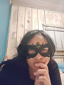 Snapshot of Lux_Seduction chatting on July 21, 8:33 pm Lux Seduction online show from July 21, 8:33 pm