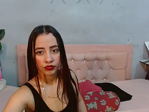 taliana pulgarin online show from July 17, 1:29 pm
