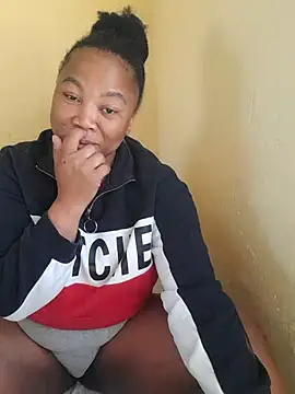 massiveBootymamasita online show from August 2, 7:40 am
