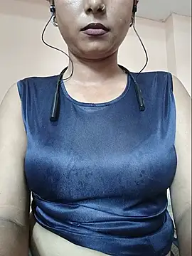 Snapshot of Mansi_Shrma chatting on June 26, 7:24 am Mansi Shrma online show from June 26, 7:24 am