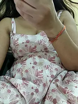 Snapshot of Sexy_rani3 chatting on June 27, 12:22 pm Sexy rani3 online show from June 27, 12:22 pm