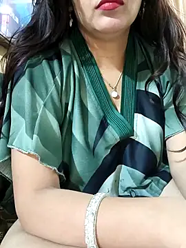 Snapshot of Sexy_rani3 chatting on June 29, 11:54 am Sexy rani3 online show from June 29, 11:54 am