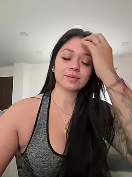 Sarah miaa online show from July 21, 2:41 pm