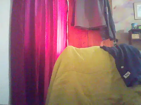 Snapshot of rondmon chatting on November 2, 1:57 pm rondmon online show from November 2, 1:57 pm