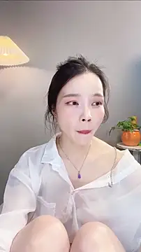 Snapshot of xiaojiujiu0013 chatting on July 25, 4:04 pm xiaojiujiu0013 online show from July 25, 4:04 pm