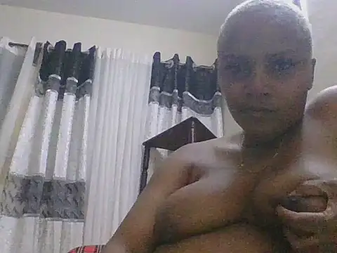 Snapshot of t_ebony chatting on August 1, 9:03 pm t ebony online show from August 1, 9:03 pm
