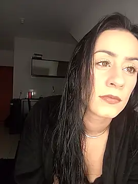 Snapshot of Cristalbucks chatting on July 10, 7:16 pm Cristalbucks online show from July 10, 7:16 pm