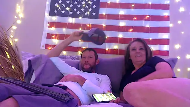 Playful Pair0924 online show from July 12, 4:58 am