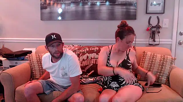 Playful Pair0924 online show from July 13, 11:51 pm