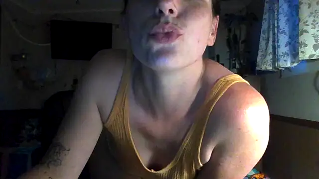 lillexxxylover online show from June 28, 1:11 am