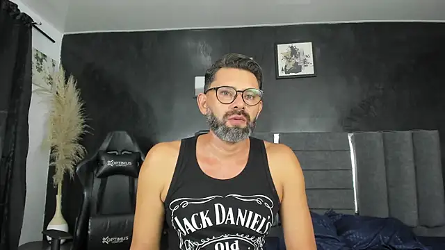 Snapshot of Markus_Amaru chatting on July 1, 9:58 pm Markus Amaru online show from July 1, 9:58 pm