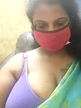 Poojitha-Queen online show from July 10, 6:32 pm