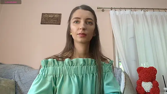 addictedto you online show from July 5, 9:49 am