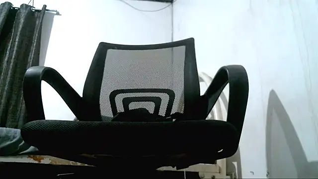 Snapshot of dominant_mistress69 chatting on September 21, 10:11 pm dominant mistress69 online show from September 21, 10:11 pm