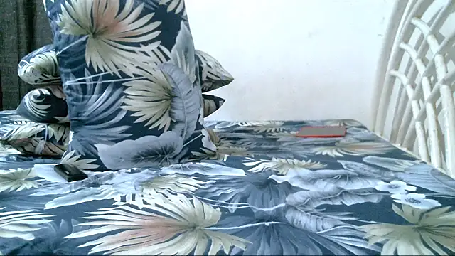 Snapshot of dominant_mistress69 chatting on December 1, 11:21 pm dominant mistress69 online show from December 1, 11:21 pm