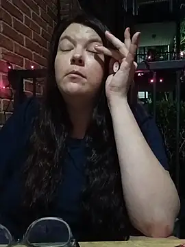 NataliaBlaire online show from July 6, 6:21 am