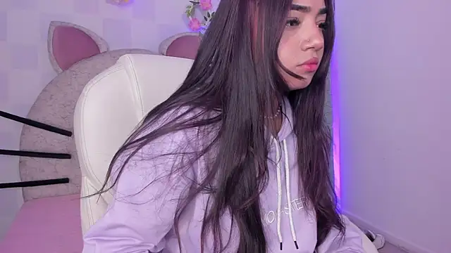 Snapshot of Briss_Parker chatting on July 2, 6:58 pm Briss Parker online show from July 2, 6:58 pm