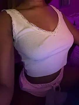 thegreatlanz online show from July 3, 3:57 am