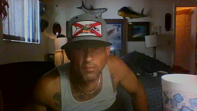 Snapshot of Reelg21 chatting on July 16, 4:57 pm Reelg21 online show from July 16, 4:57 pm