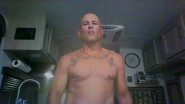 Snapshot of Reelg21 chatting on July 28, 3:21 pm Reelg21 online show from July 28, 3:21 pm