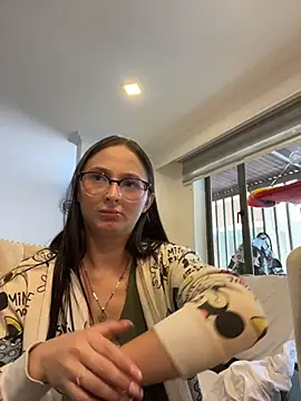 Maddy roouse online show from July 1, 4:18 pm