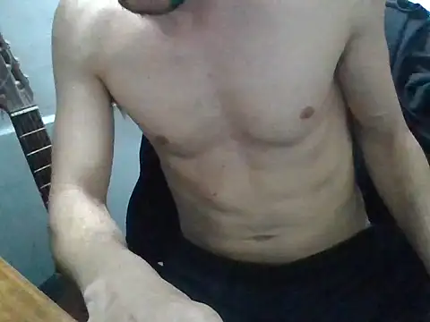 Snapshot of Rosarino35 chatting on July 21, 3:53 am Rosarino35 online show from July 21, 3:53 am