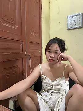 ayaka xxo online show from July 18, 3:22 am