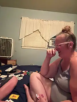 shygirl37 online show from August 3, 1:04 am