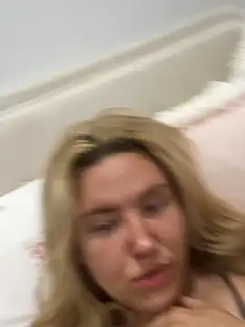 MaddyCherryX online show from July 24, 8:40 pm