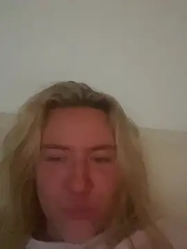 MaddyCherryX online show from July 26, 1:36 am