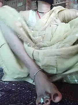 Snapshot of mishraroy chatting on July 8, 7:24 am mishraroy online show from July 8, 7:24 am