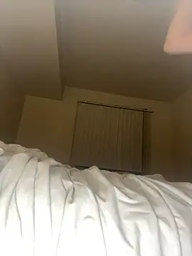 BeautyLyn online show from July 22, 9:34 am