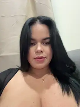 AliceStarshine online show from June 18, 1:50 am