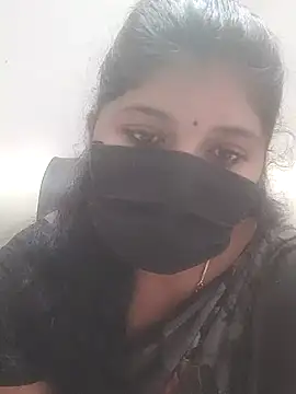 Snapshot of Roja_sexy chatting on July 30, 8:24 am Roja sexy online show from July 30, 8:24 am
