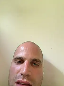 Showrunnerwright1on1 online show from July 6, 10:34 pm