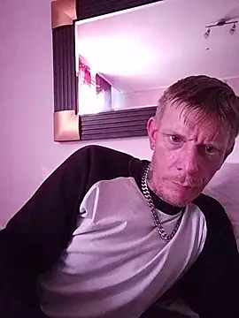 mr candy1986 online show from July 7, 11:14 am