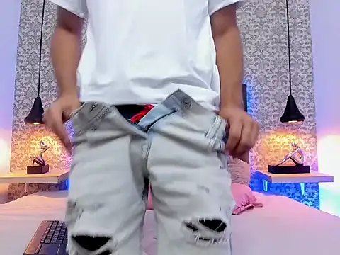 Peter Kink online show from July 6, 7:05 pm