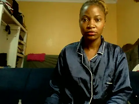 sexybaddie27 online show from July 11, 4:37 am