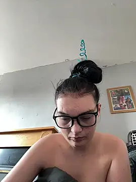 sweetpippa  online show from July 16, 10:21 am