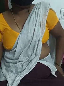 tamilrose143 online show from July 28, 3:21 pm