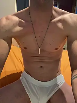 Toyboy1095 online show from July 7, 8:24 pm