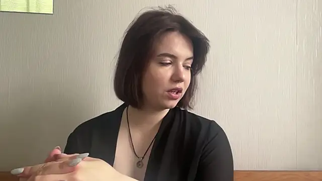 Snapshot of DelphiaBojko chatting on July 8, 4:11 pm DelphiaBojko online show from July 8, 4:11 pm